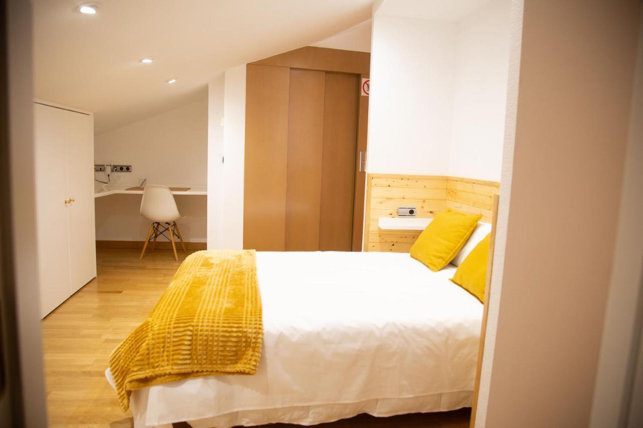 Rajabai Appartement Almansa Buitenkant foto
