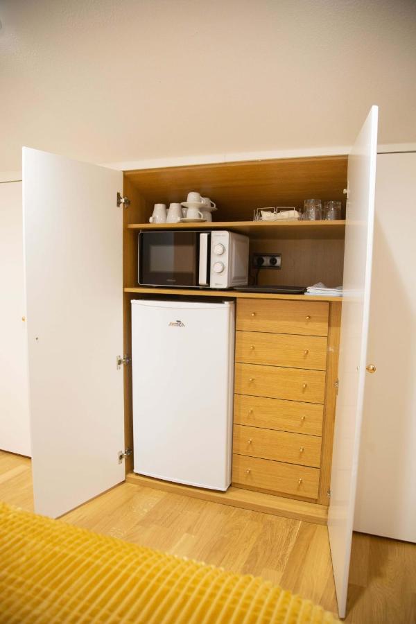 Rajabai Appartement Almansa Buitenkant foto